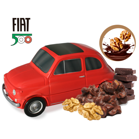 FIAT 500 relleno de rocas de nueces